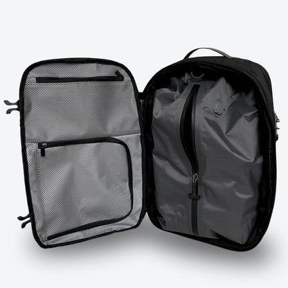 Grenth Pack - Travel light. Stay safe.